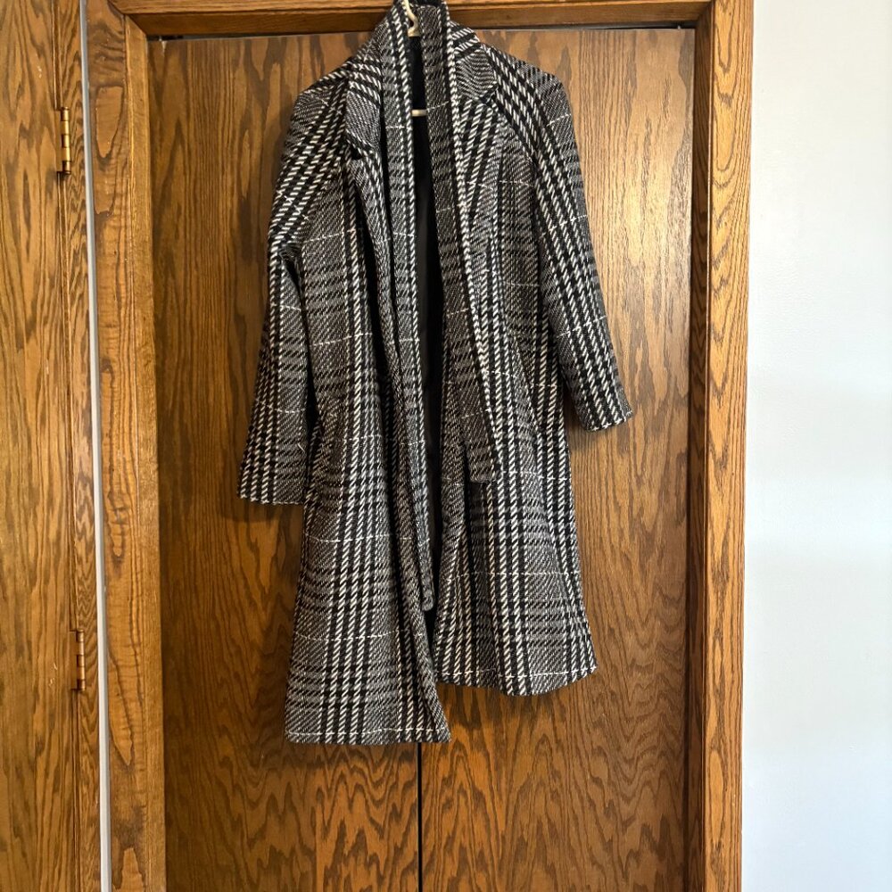 Simply Vera Wang Houndstooth Coat